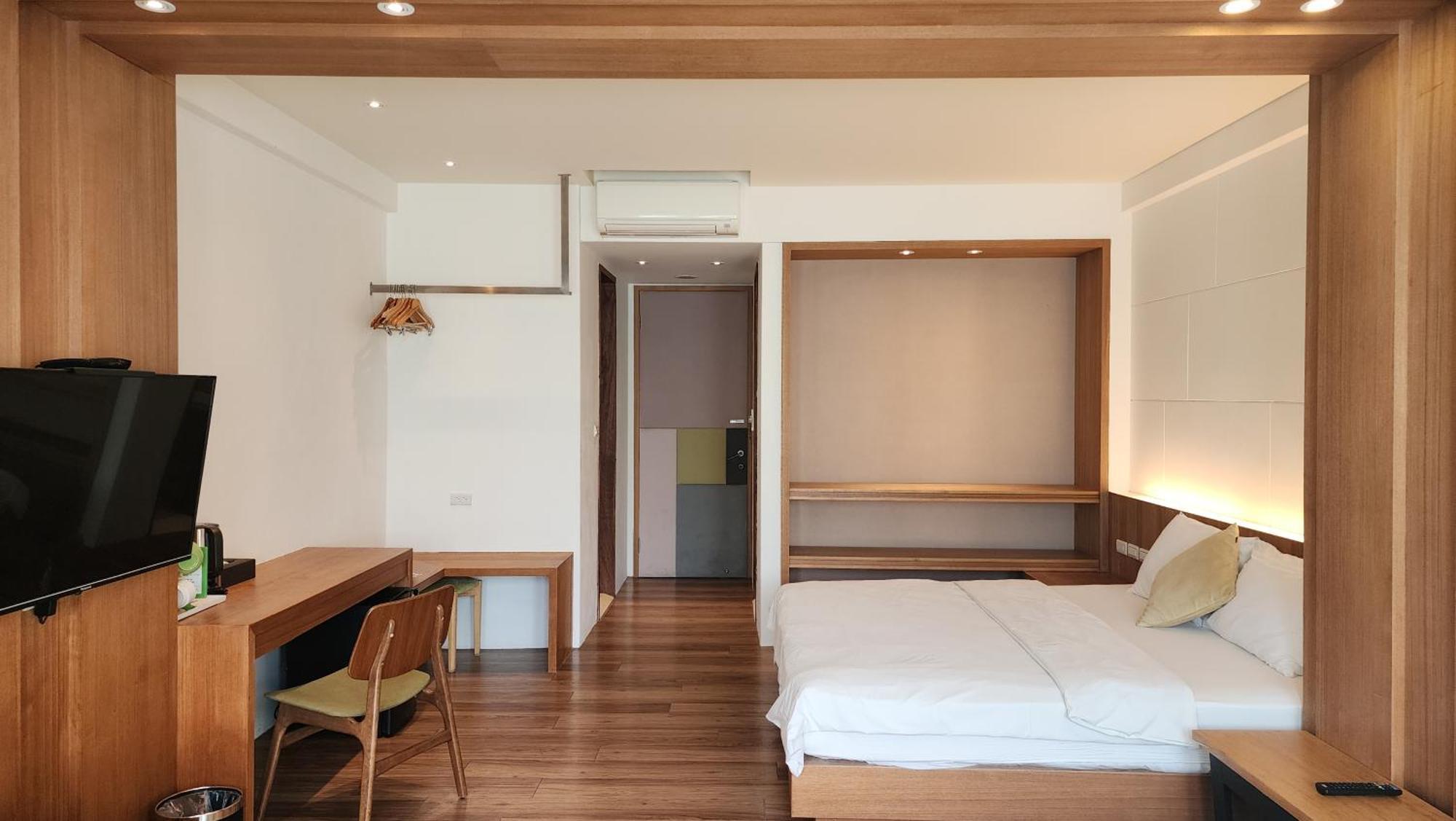 花蓮市 ステーション 100 メートル B＆B Bed & Breakfast エクステリア 写真